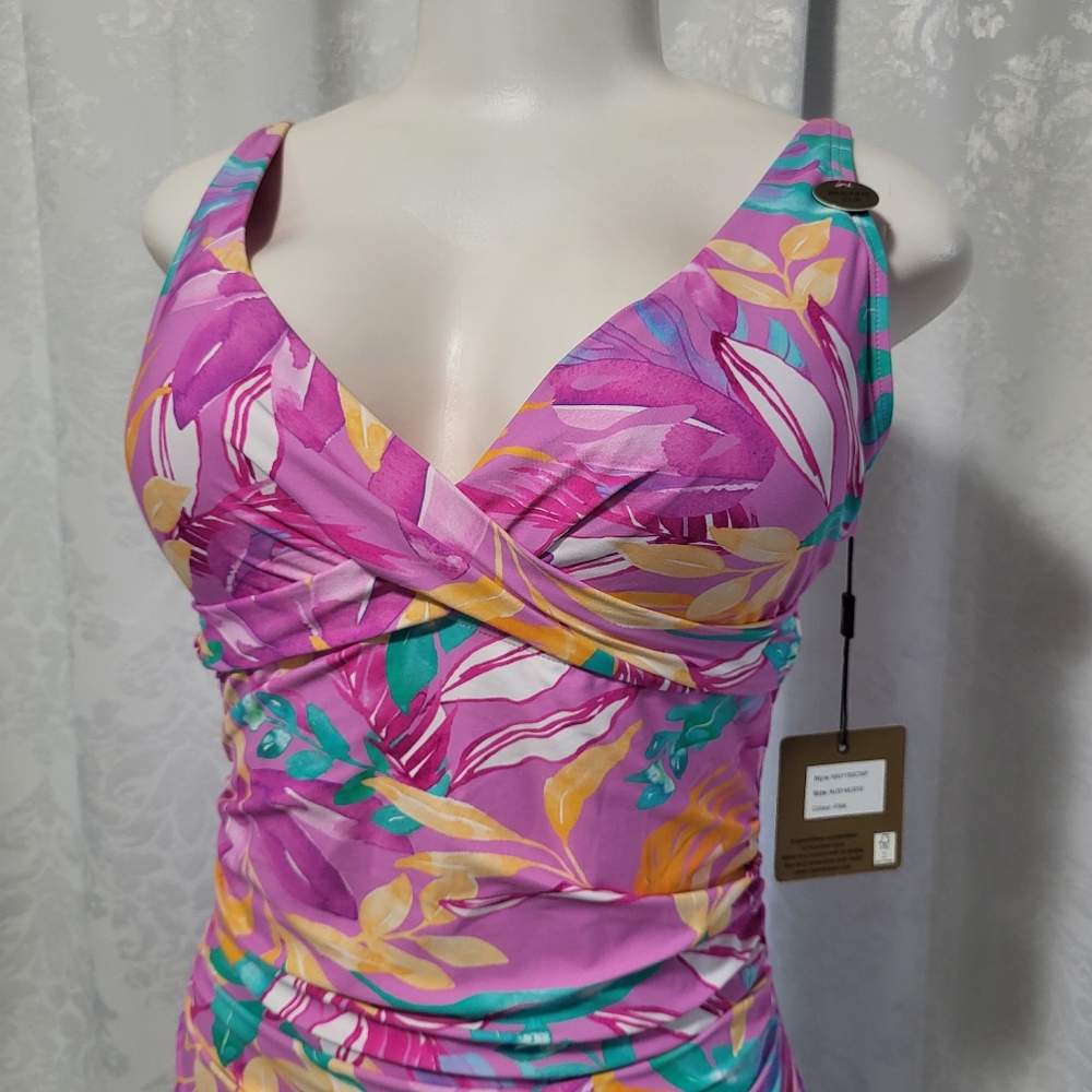 Nip Tuck Women's One Piece Swimsuit, Size 10, Pink Floral, Vacation Summer - Picture 9 of 16